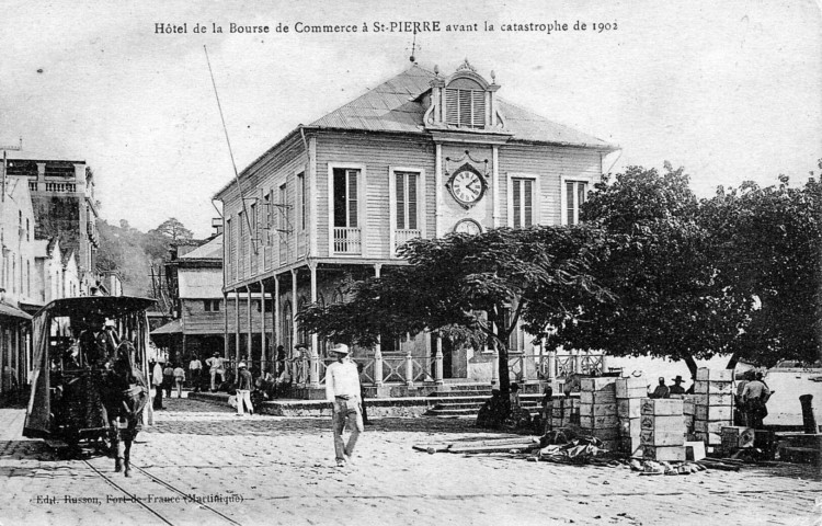 Hôtel de la Bourse de Commerce à Saint-Pierre avant la catastrophe de 1902