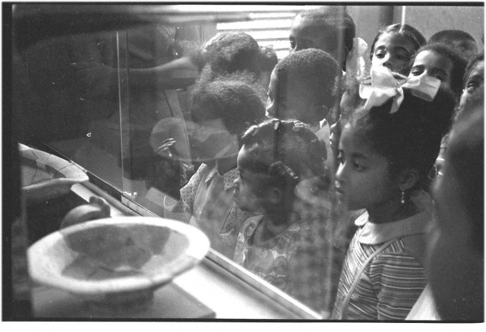 Fort-de-France, centre-ville. visite de scolaires au Musée départemental d'Archéologie précolombienne et de Préhistoire