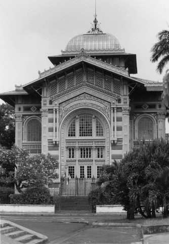 Fort-de-France : bibliothèque Schoelcher