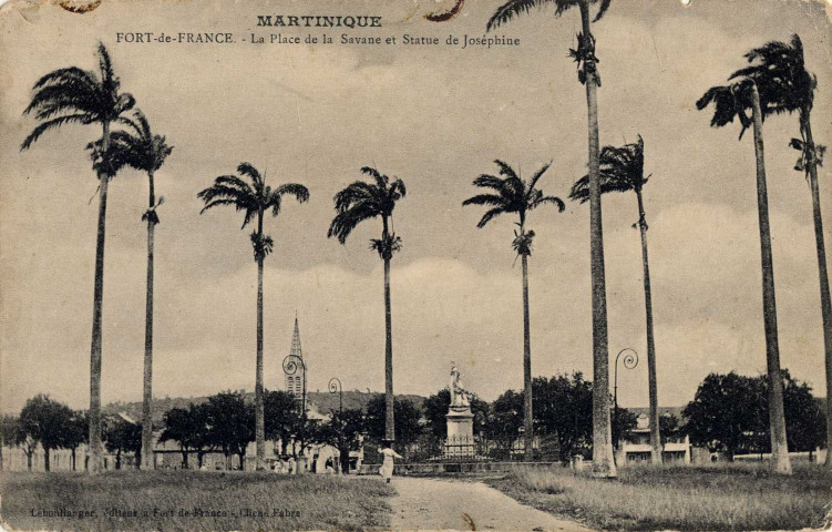 Martinique. Fort-de-France. La place de la Savane et la statue de Joséphine