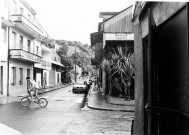 Saint-Pierre : angle des rues Général de Gaulle et Victor Hugo