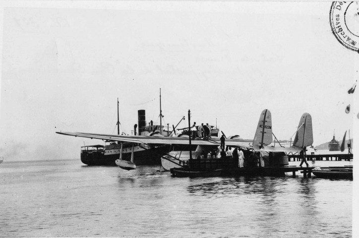 Fort-de-France. Hydravion postal de la Pan American