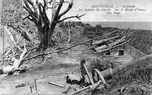 Martinique. Saint-Pierre. La batterie Sainte Marthe sur le morne d'Orange. Côté nord