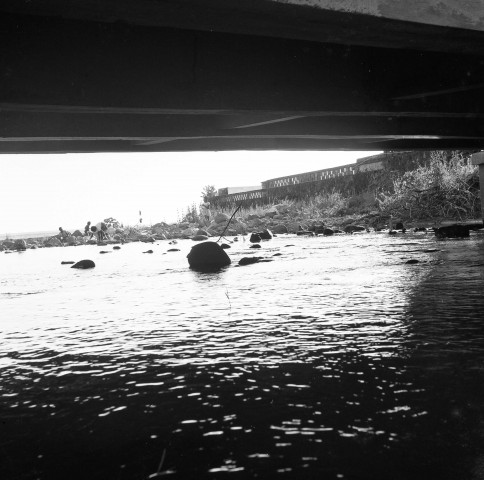 Grand'Rivière. paysage maritime et fluvial