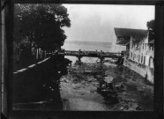 Saint-Pierre. Pont de bois de la rivière Roxelane