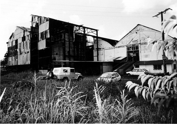 Rivière-Salée : usine de Petit-Bourg