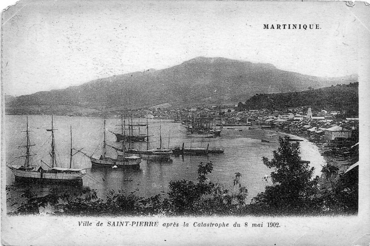 Martinique. Ville de Saint-Pierre après la catastrophe du 8 mai 1902