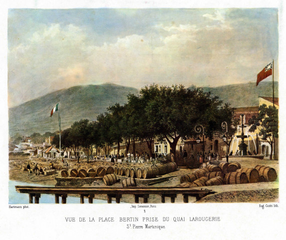 Vue de la Place Bertin prise du quai Larougerie - Saint-Pierre, Martinique