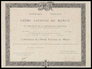 Diplôme de chevalier de l'ordre national du mérite