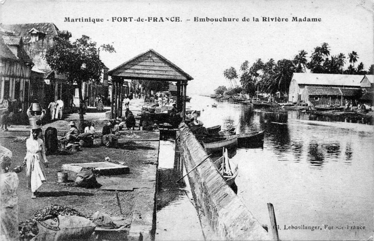 Martinique. Fort-de-France. Embouchure de la Rivière Madame