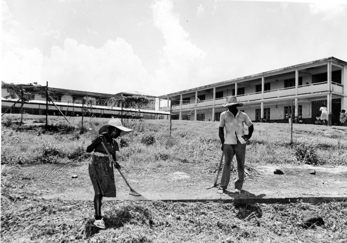 Rivière-Salée : école de Desmarinières