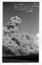Une éruption de la montagne Pelée. Vue prise à Saint-Pierre le 24 novembre 1929
