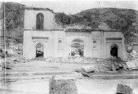Saint-Pierre. La cathédrale du Mouillage après l'éruption du 8 mai 1902