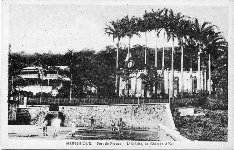 Martinique. Fort-de-France. L'Evêché, le château d'eau