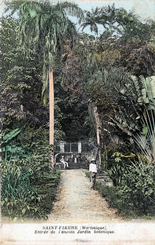 Saint-Pierre (Martinique). Entrée de l'ancien jardin botanique