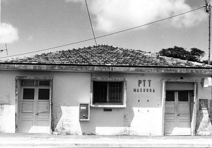 Macouba : bureau de poste