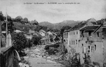 La rivière La Roxelane. Saint-Pierre avant la catastrophe de 1902