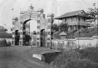 Fort-de-France. Gerbault. Entrée du quartier d'artillerie de la Marine