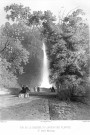 Vue de la cascade du jardin des plantes. Saint-Pierre Martinique