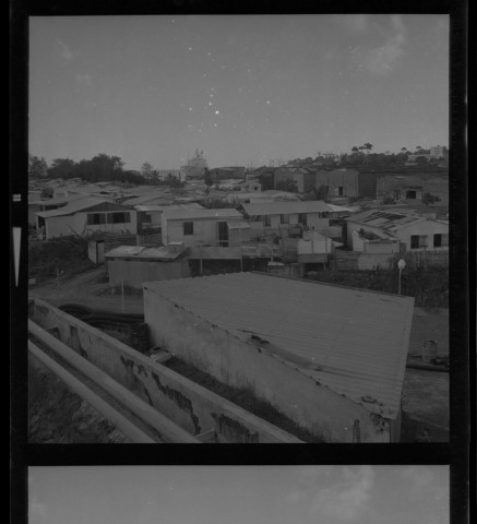 Fort-de-France, quartiers Volga plage et Texaco. logements insalubres