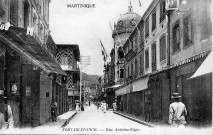 Martinique. Fort-de-France. Rue Antoine-Siger