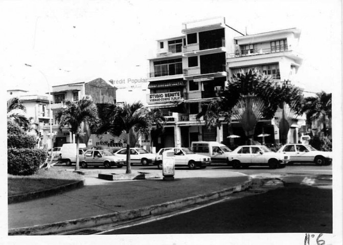 Martinique. Fort-de-France. Boulevard du Général de Gaulle