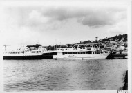 Martinique. Fort-de-France. Vedette assurant la liaison maritime avec la Pointe du Bout