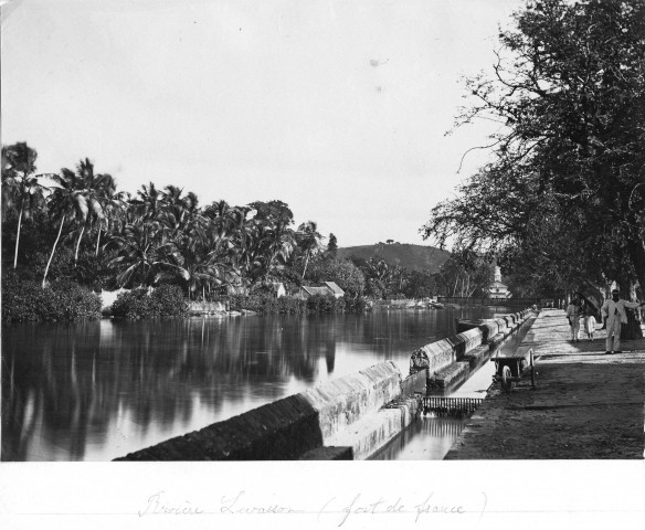 Fort-de-France. Rivière Levassor